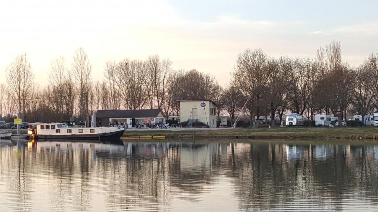 Camping Les Herlequins Losne Exterior photo